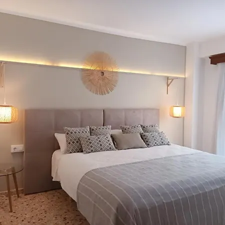 Hotel Nou Guillem 2*