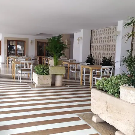 Hotel Nou Guillem